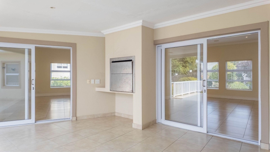 3 Bedroom Property for Sale in Hunters Estate Western Cape